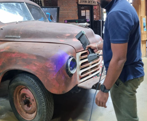 A car body scanned using the Shining 3D Freescan Combo